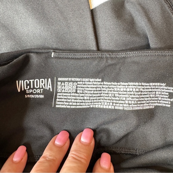 Victoria Sport Knockout Tight Women’s sz Small Black Shimmer Leggings NWT - Picture 8 of 9